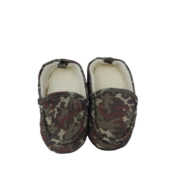 Camo Baby Bib Slipper Socks Gift Set Ages 6 -12 months